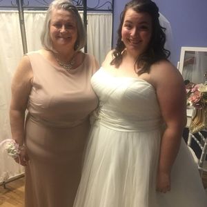 Meet your Posher, Linda